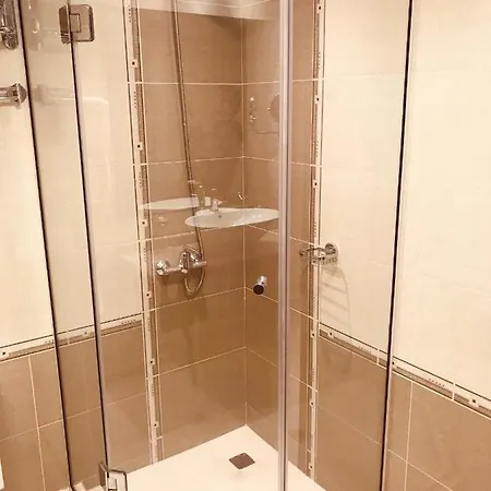 Luxury Downtown - Gondola